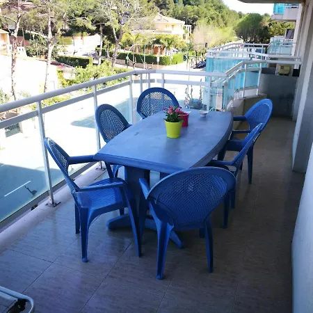 Larimar Big Swimming Pool